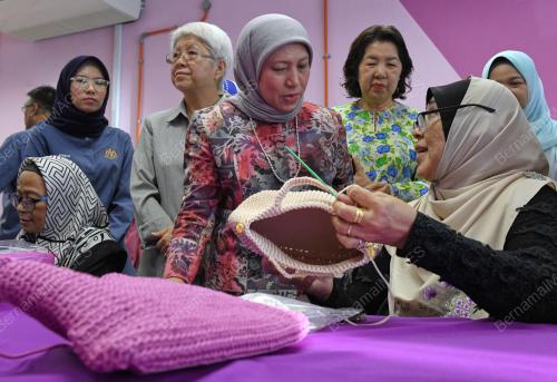 DATUK SERI NANCY SHUKRI