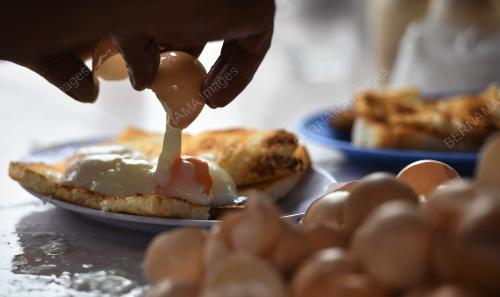 ROTI BAKAR