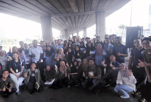 PG03_07122018_BERGAMBAR