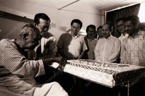 TUNKU ABDUL RAHMAN