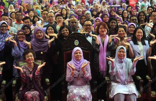 PG03_08032019_HARI_WANITA