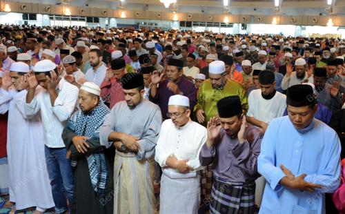 PG03_08082013_UMAT_ISLAM