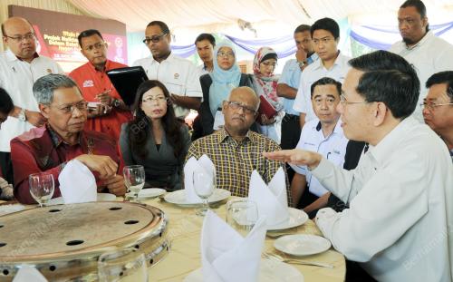 PG03_09032012_BERBINCANG