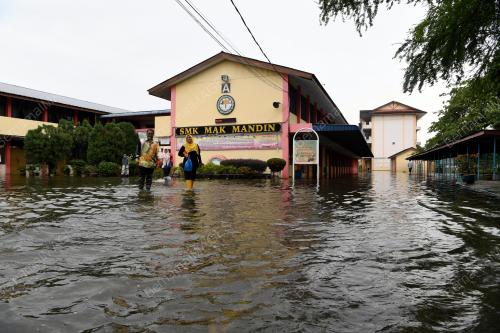 PG03_09052019_SEKOLAH_BANJIR_BN201902251564