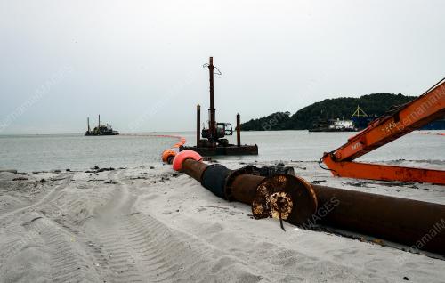 PULAU SILIKON