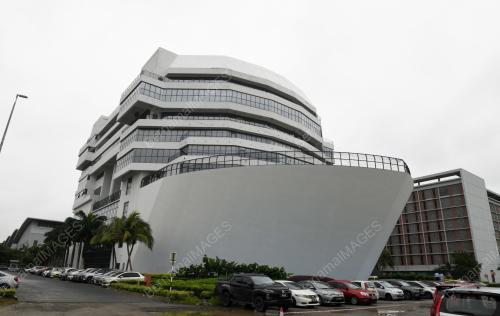 THE SHIP CAMPUS