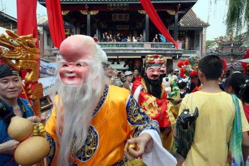 PG03_12022011_DEWA_CINA