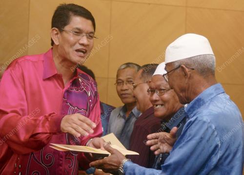 DATUK ZAINAL ABIDIN OSMAN
