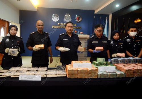 DATUK SAHABUDIN ABD MANAN