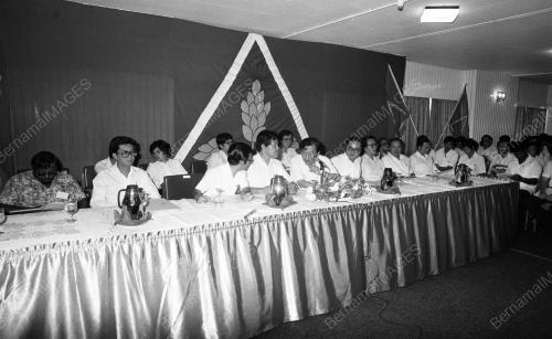 PG03_13081984_GERAKAN