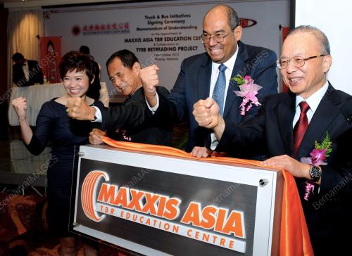 PG03_13102012_MAXXIS_ASIA