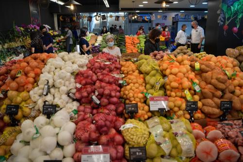 MERCATO PLAZA ISLAND