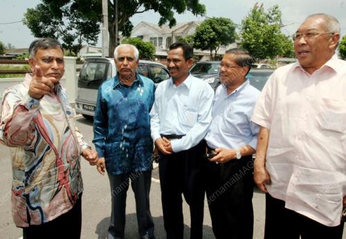 TAN SRI NOR MOHAMED YAKCOP
