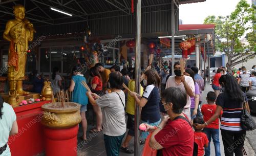 HARI WESAK