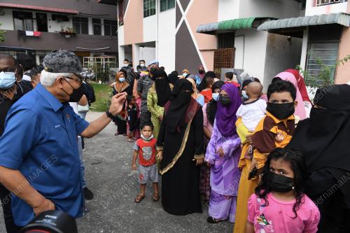 DATUK SERI HAMZAH ZAINUDDIN