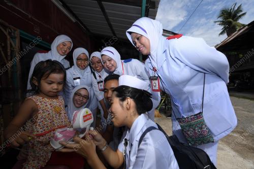 PG03_15092019_KAMPUNGKU_SIHAT_BN2019130969