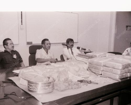 RAMPASAN DADAH PITOL DAN PENJENAYAH
