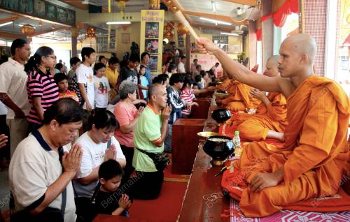 HARI WESAK