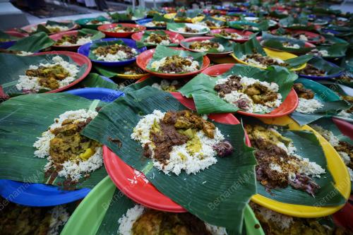 TRADISI NASI DALAM TALAM