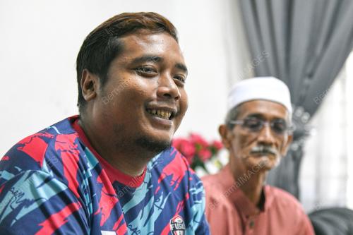 AZMI SAPIEI