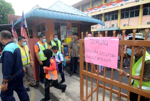 PG03_18092019_SEKOLAH
