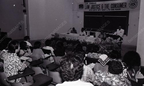 SEMINAR LAW JUSTICE AND THE CONSUMER