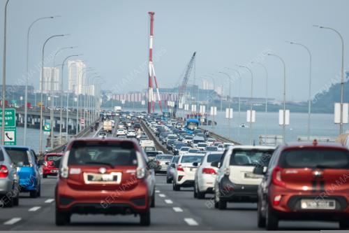 ALIRAN TRAFIK_AIDILFITRI