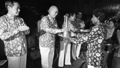 PG03_20052015_SAMPAI_HADIAH