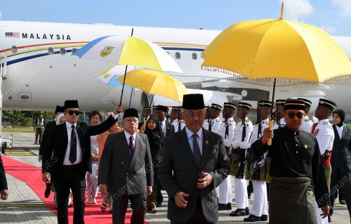 AGONG LAWAT PULAU PINANG