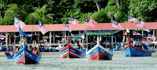 PG03_21082014_NELAYAN_BENDERA