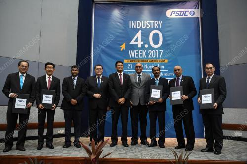 PG03_21112017_BERGAMBAR