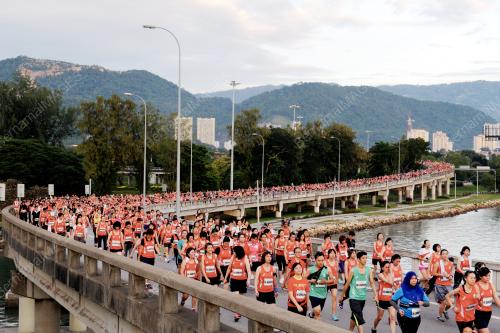 PG03_22112015_MARATHON