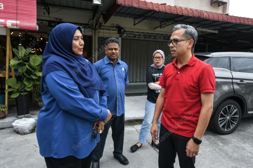 FAHMI FADZIL