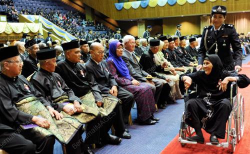 PG03_23092014_SENYUM
