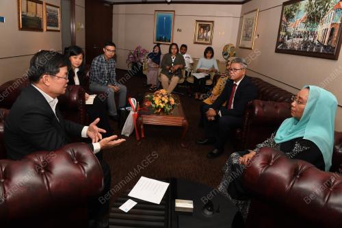 KUNJUNGAN HORMAT BERNAMA