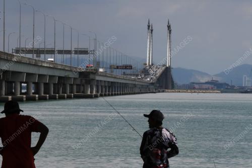 PANCING BAWAH JAMBATAN