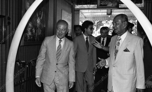 PG03_26012015_LAWAT_TUNKU