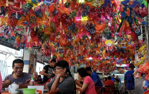 PG03_26092017_TANGLUNG_MAKAN