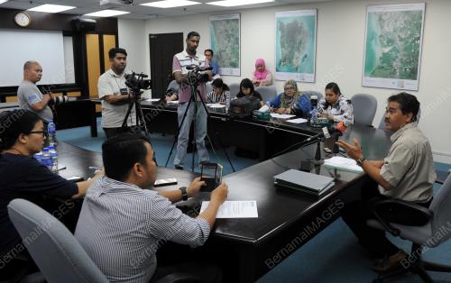 PG03_27042017_SIDANG_AKHBAR
