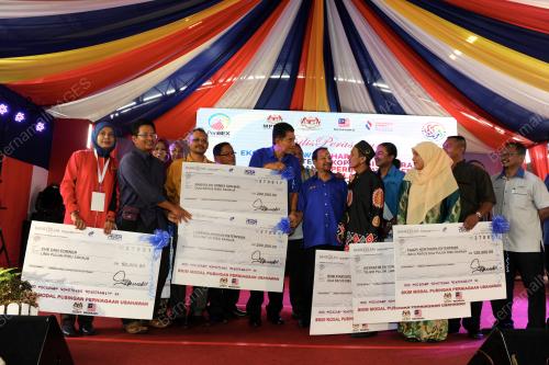 PG03_27082017_PENERIMA_PINJAMAN