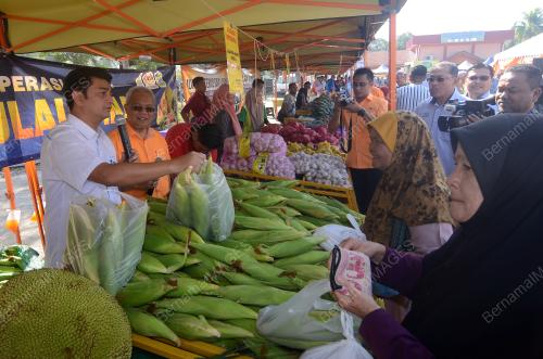 BAZAAR PEDULI RAKYAT@ KAMPUNG PELET