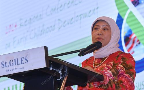 DATUK SERI NANCY SHUKRI