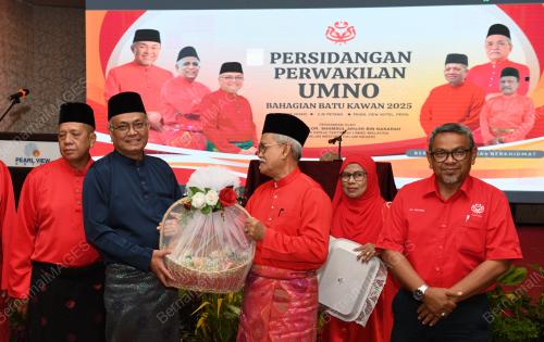 PERSIDANGAN UMNO