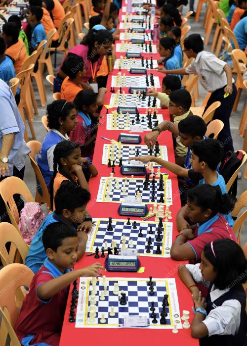 PG03_29092018_CATUR_BN201809258960