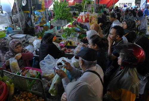 PERSIAPAN HARI RAYA