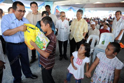DATUK MOHD JOHARI BAHAROM