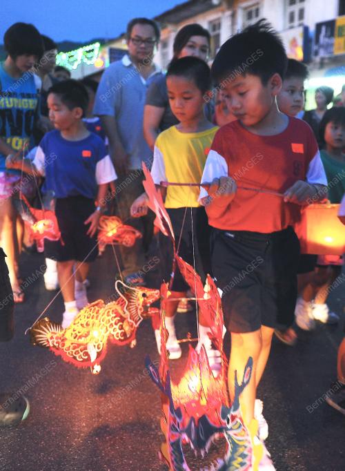 PG03_30092012_PELAJAR_TANGLUNG