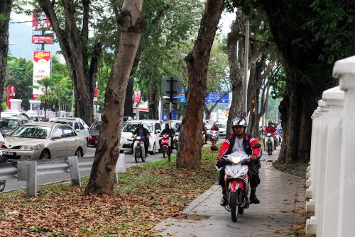 PG03_31032017_PENUNGGANG_MOTOR