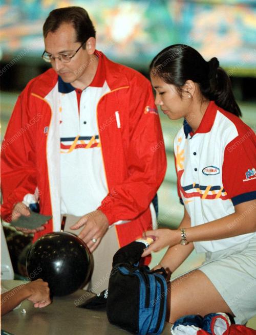 PG04-04_07_2001_PEMAIN_FILIPINA_28012016