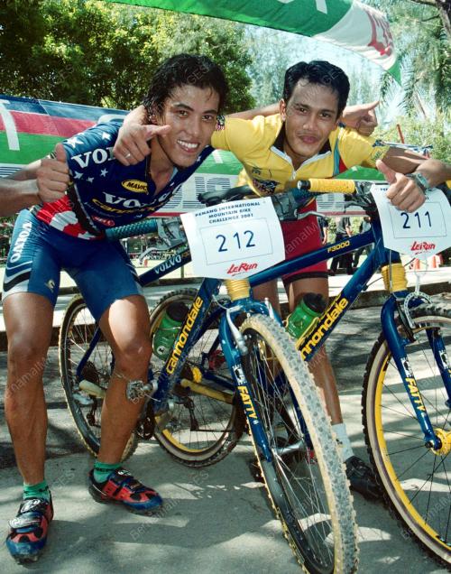 PG04-15_07_2001_MOUNTAINBIKE_28012016